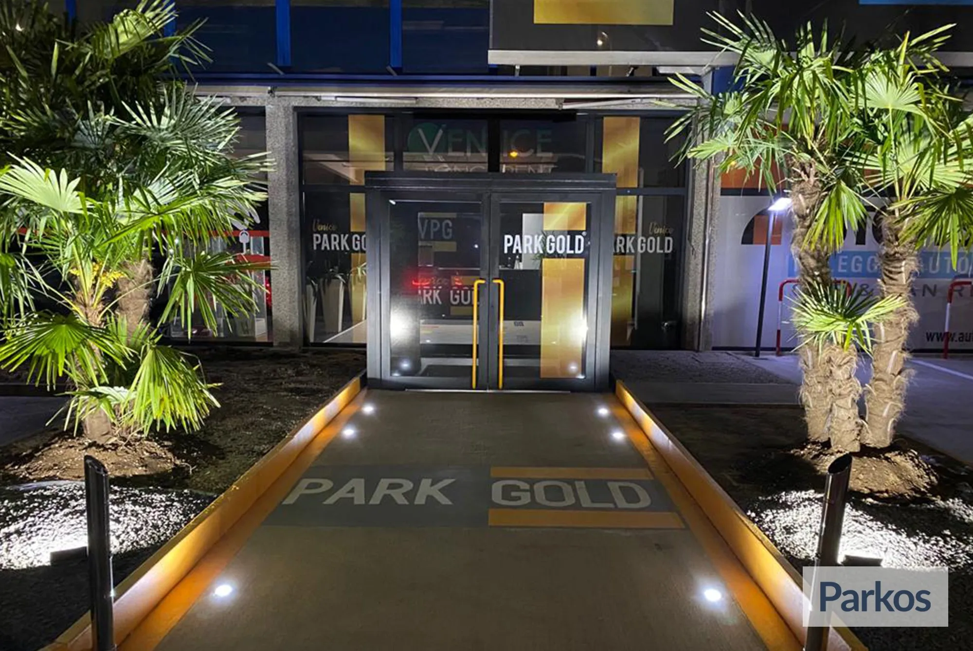 Park Gold Venezia (Paga in parcheggio) - Parking Aéroport Venise - picture 1